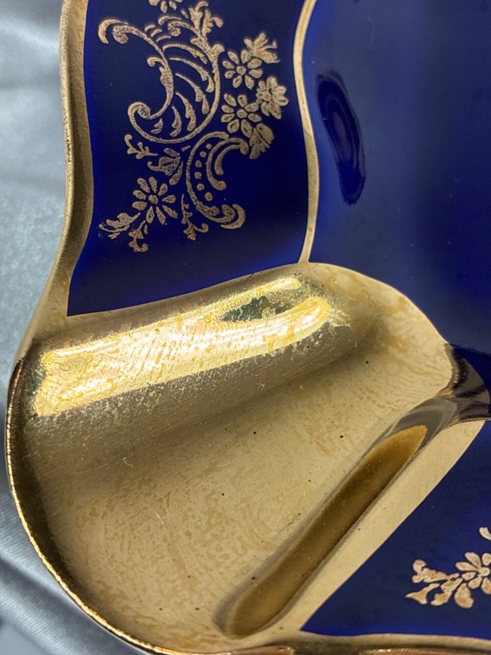 Vintage Limoges France Cobalt Blue Porcelain Cigar Ashtray Gold Gilt Courting Co - Picture 4 of 10